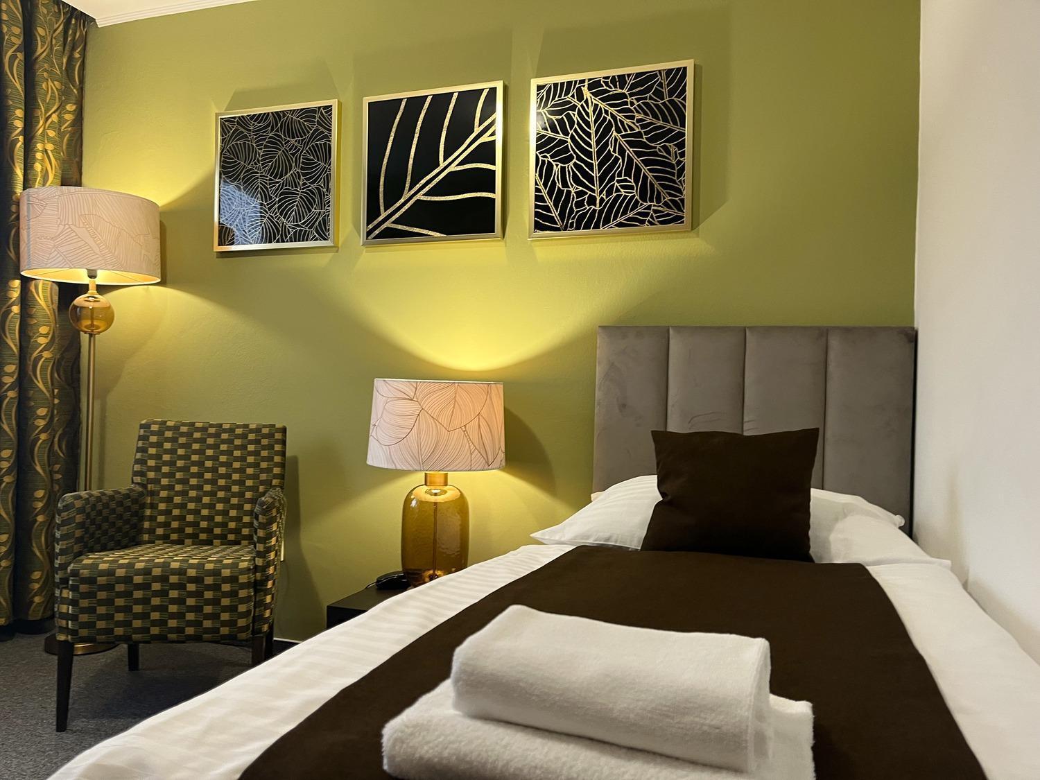 Hotel Zlaty Byk Rimavská Sobota Extérieur photo